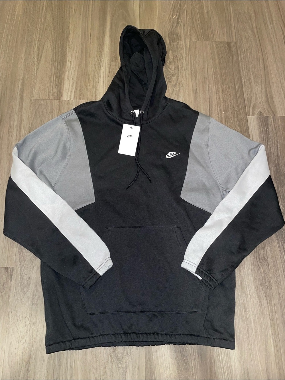 New Nike Sportswear Club Men's Fleece Hoodie — Black/Gray — HV1165-010